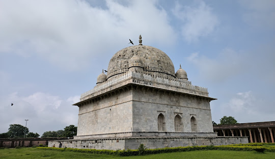 Mandu